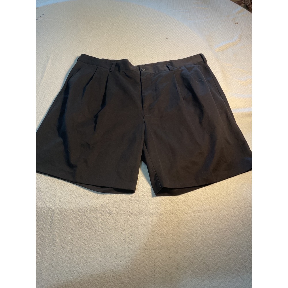 IZOD Mens Black Pleated Golf Shorts Size 42 Polyester Casual